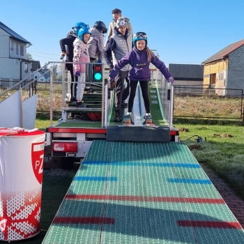 565711066_1294747045783097_8380829764005980524_n