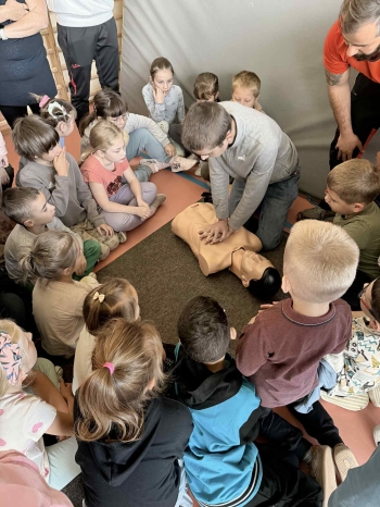 570386858_1296411465616655_5462405480700693921_n