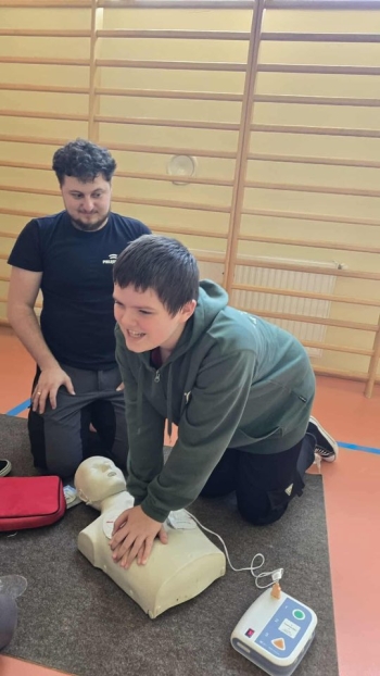 568505579_1296408808950254_3214352056518793937_n