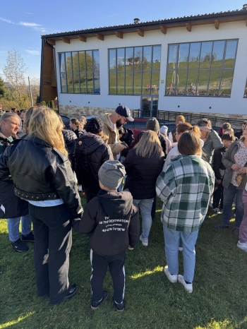 570105683_1296897238901411_1378721116513337710_n