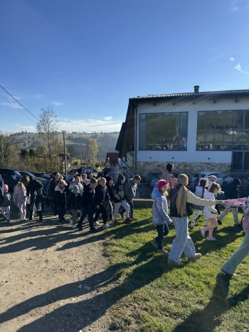 571114333_1296897388901396_3538428523964748803_n