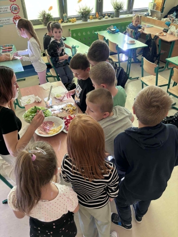 568855082_1296975458893589_2235524170508809881_n