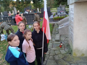 572009508_1303124671612001_1159539627017347660_n