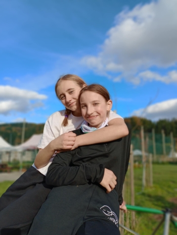 571796279_1303124748278660_8669624395280758139_n