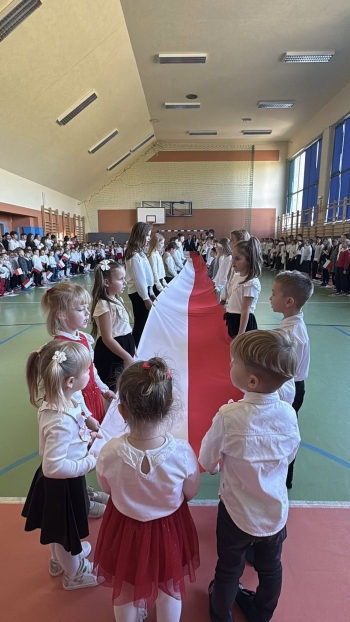 576311549_1309798424277959_1661157771961971809_n