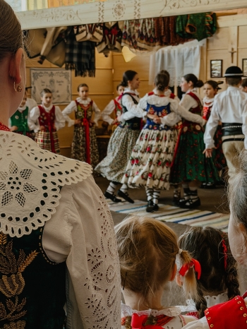 584320502_1318928996698235_7219965547034229643_n