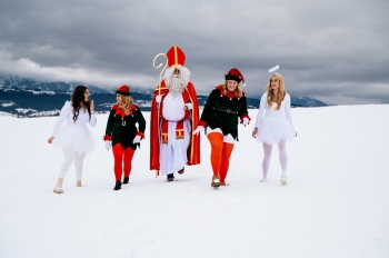 594946404_1333868798537588_8949608955687879608_n