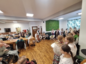 616443605_1367454358512365_7798191596741558028_n