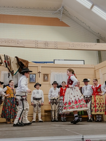 621585803_1372622047995596_1197775296211900661_n